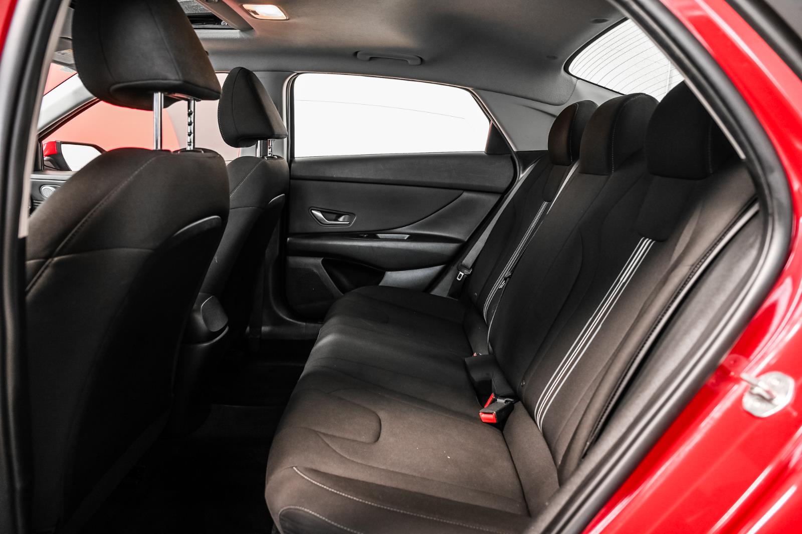 hyundai Elantra 2022 - 24