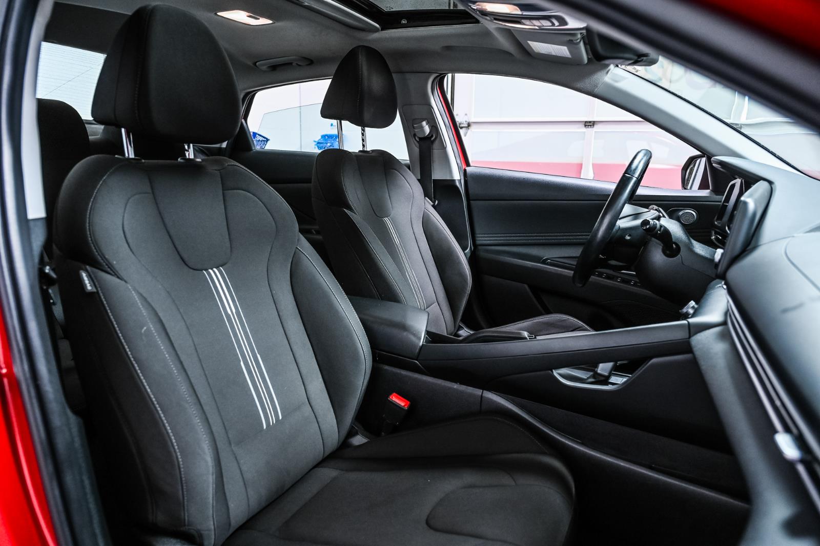 hyundai Elantra 2022 - 29