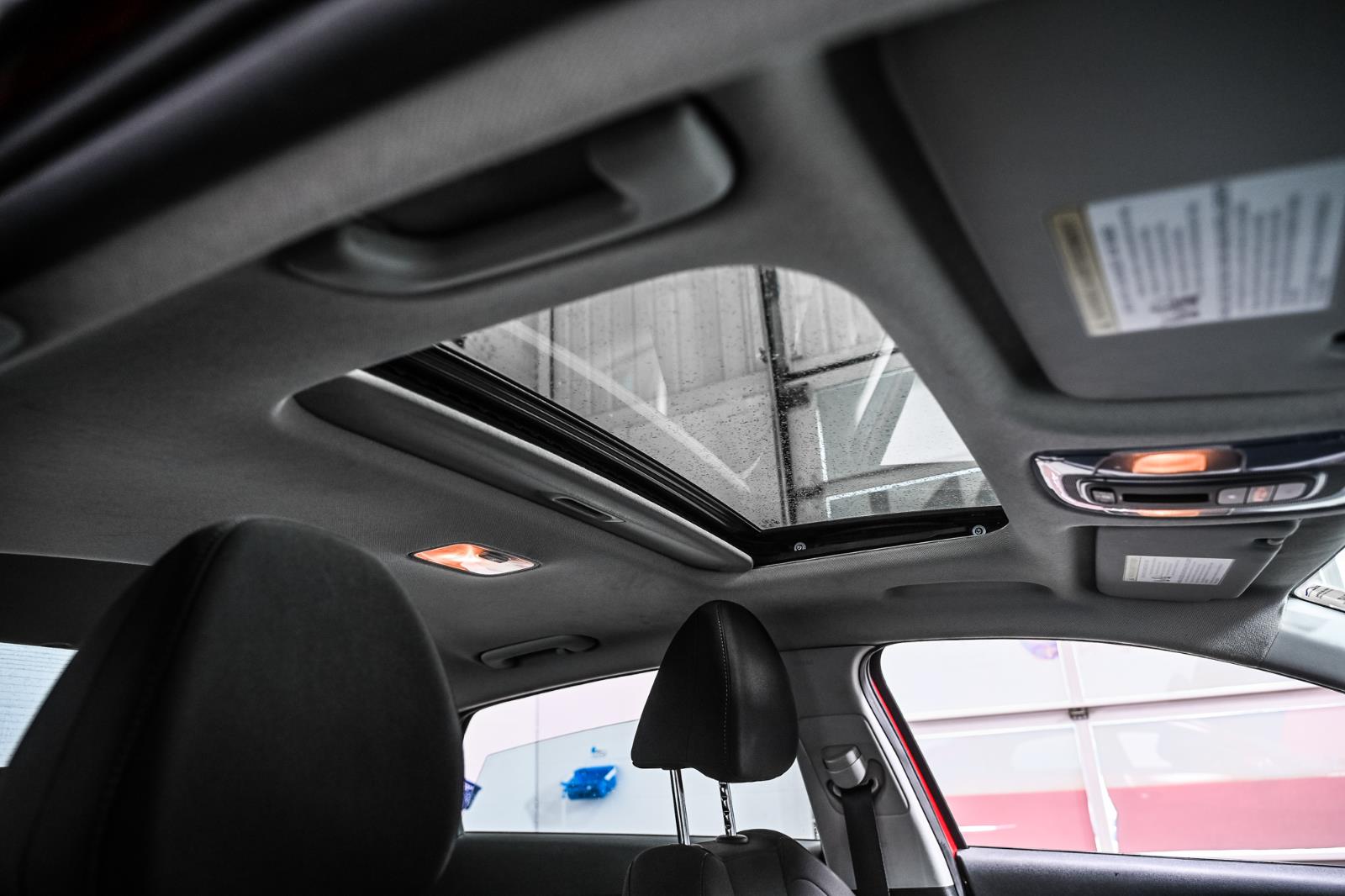 hyundai Elantra 2022 - 30