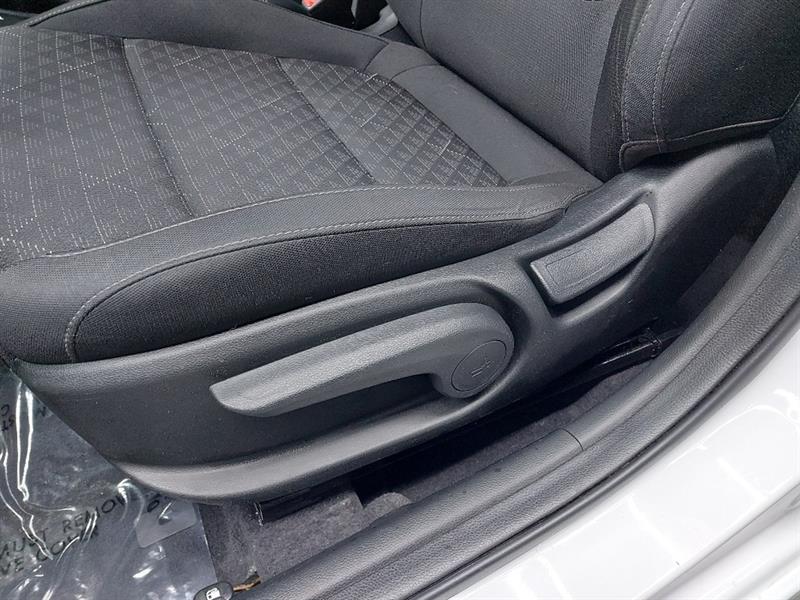 kia Rio 5-door 2019 - 17