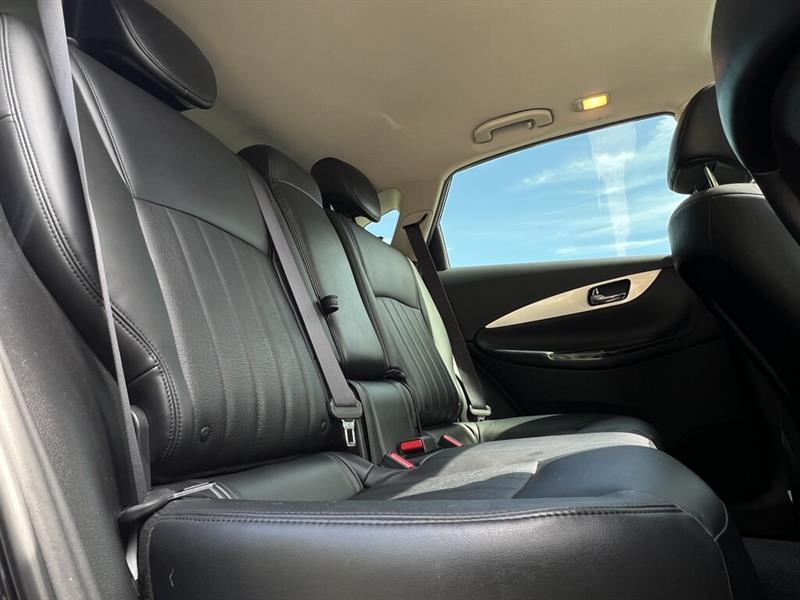 infiniti QX50 2017 - 23