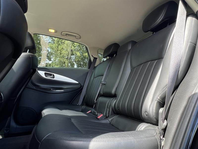 infiniti QX50 2017 - 24