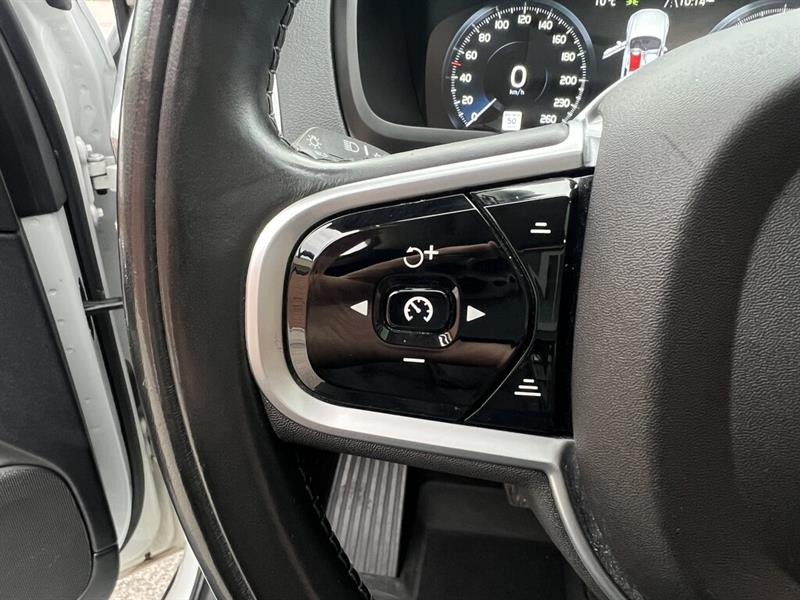 volvo XC90 2019 - 10