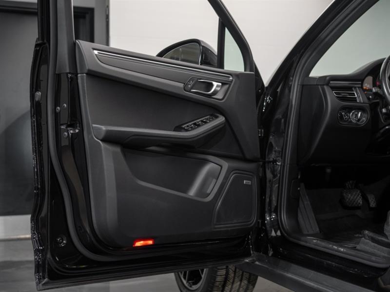 porsche Macan 2021 - 28