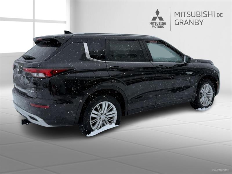 mitsubishi Outlander PHEV 2024 - 3