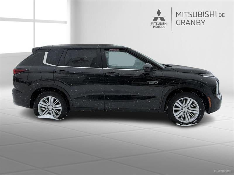 mitsubishi Outlander PHEV 2024 - 4