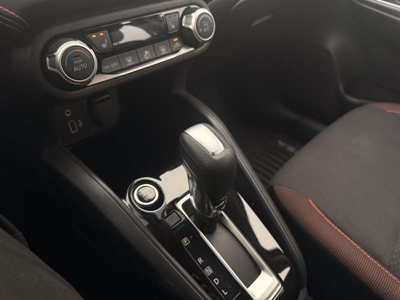 nissan Versa 2022 - 18