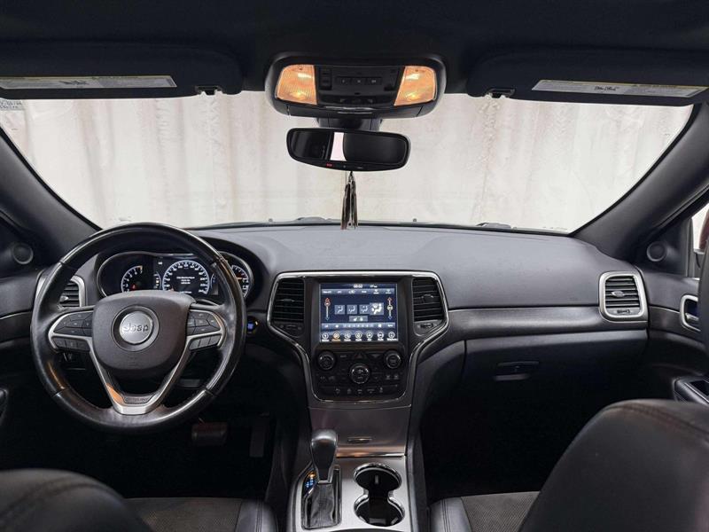 jeep GRAND CHEROKEE LAREDO/ALT 2018 - 11