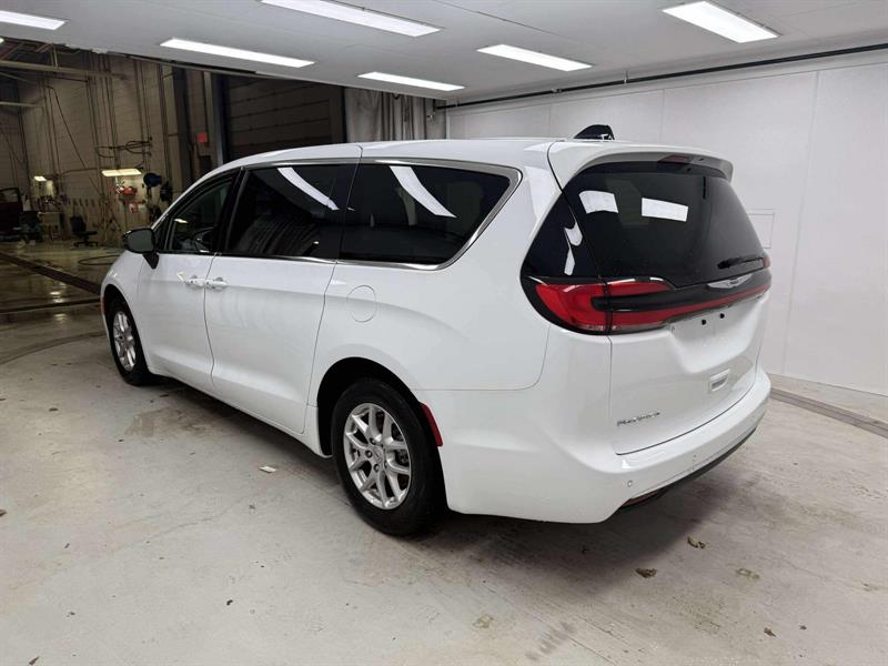 chrysler Pacifica Touring-L 2024 - 6