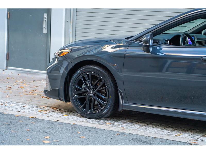 toyota Camry 2025 - 6