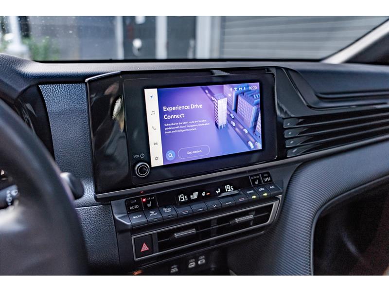 toyota Camry 2025 - 14