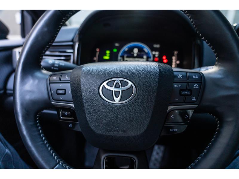 toyota Camry 2025 - 16