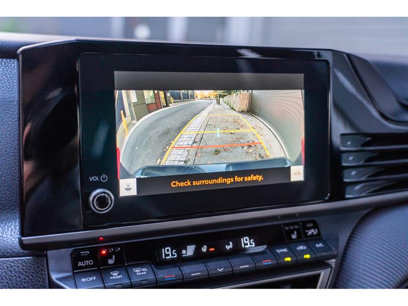 toyota Camry 2025 - 18