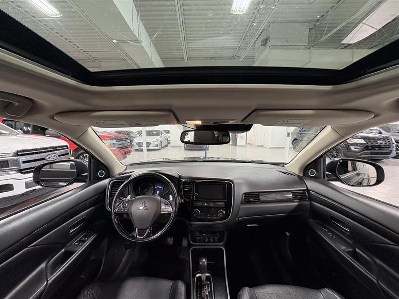 mitsubishi Outlander 2017 - 15