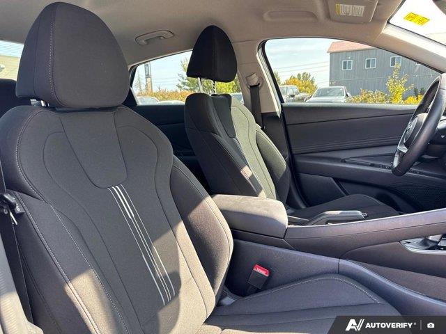 hyundai Elantra 2023 - 25