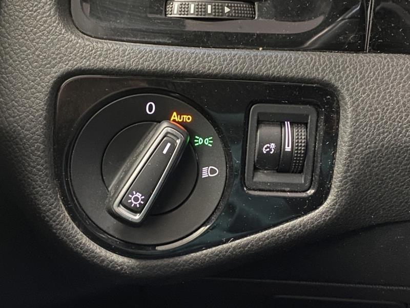 volkswagen Golf R 2016 - 31