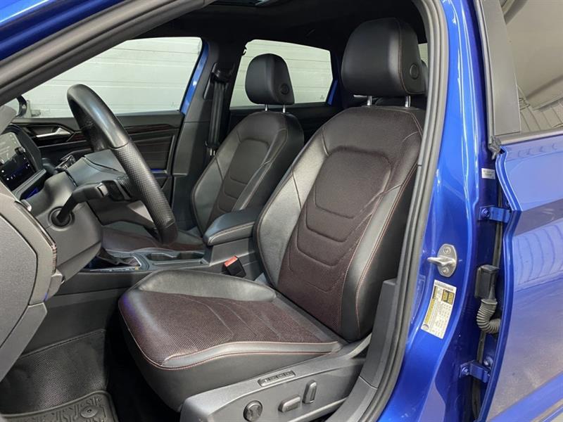 volkswagen Jetta 2022 - 16