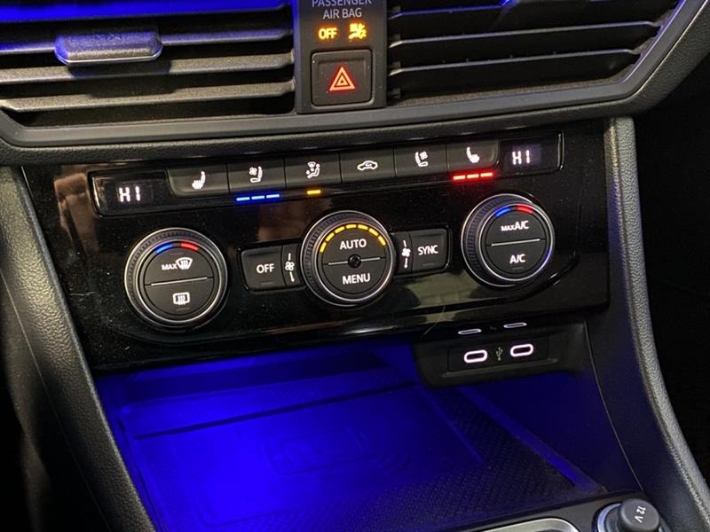 volkswagen Jetta 2022 - 31