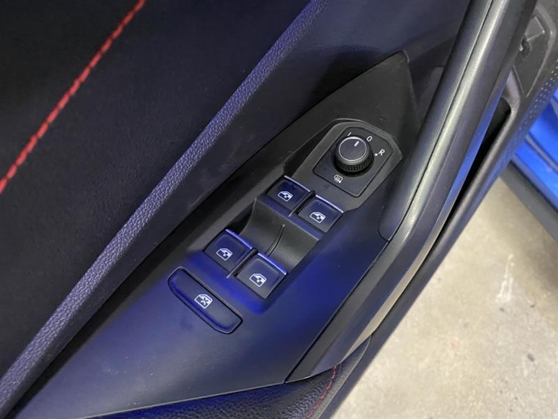 volkswagen Jetta 2022 - 35