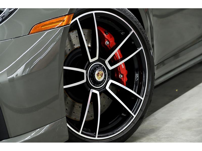 porsche 911 2022 - 9