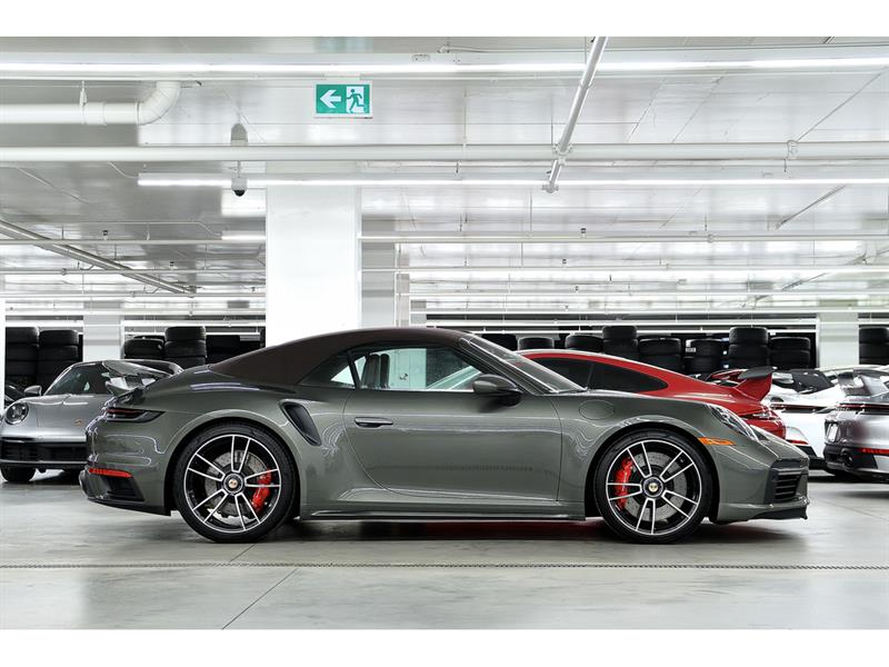 porsche 911 2022 - 10