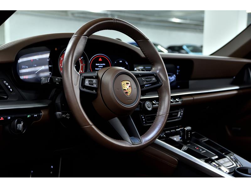 porsche 911 2022 - 12