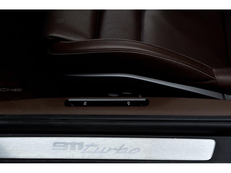 porsche 911 2022 - 17