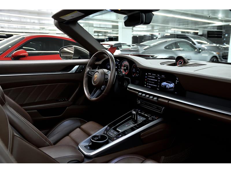 porsche 911 2022 - 34