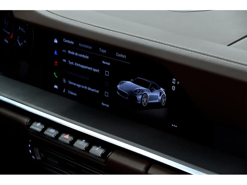 porsche 911 2022 - 35