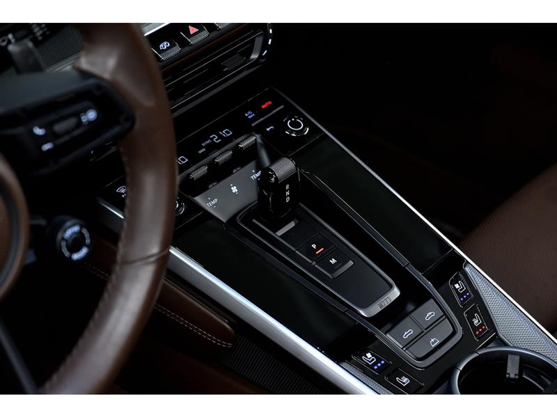 porsche 911 2022 - 40