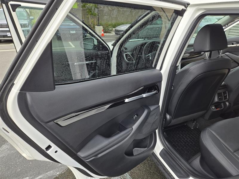 kia Seltos 2023 - 19