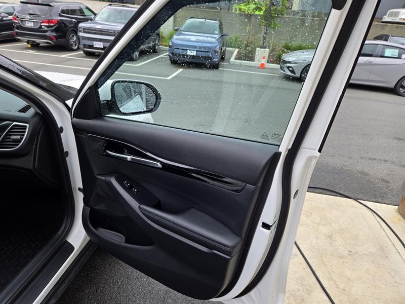 kia Seltos 2023 - 26