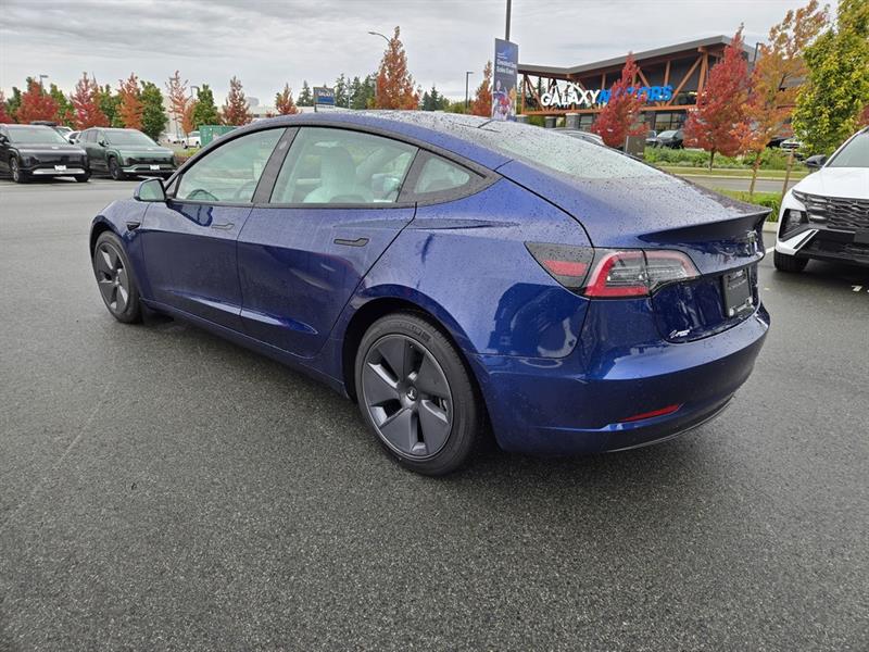 tesla Model 3 2022 - 10