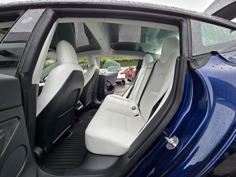 tesla Model 3 2022 - 28