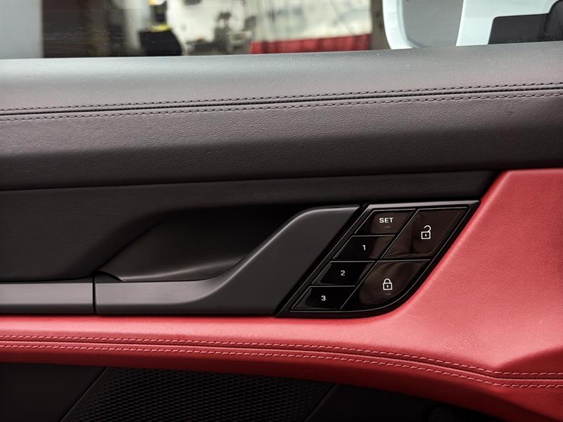 porsche Taycan 2021 - 30