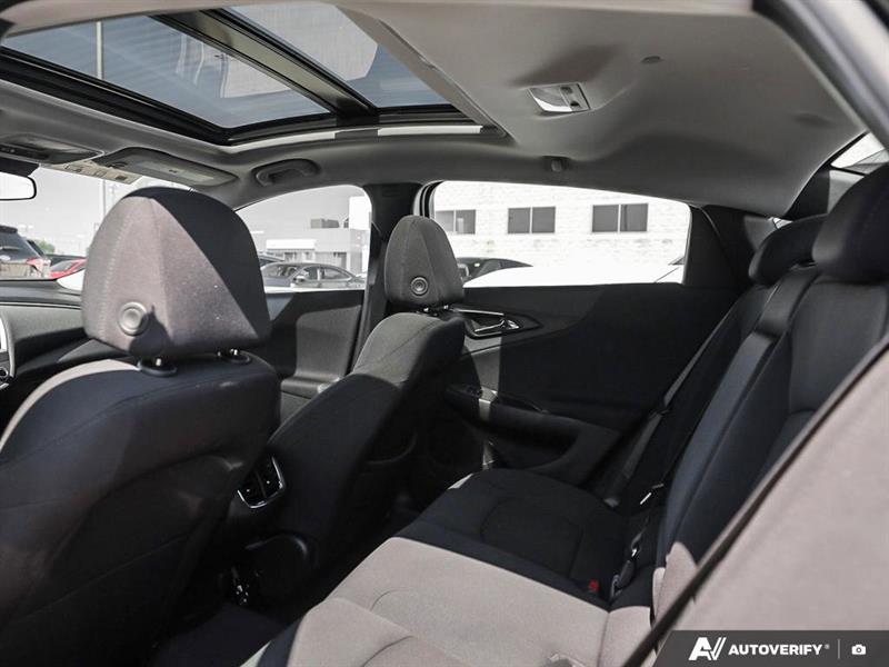 chevrolet Malibu 2023 - 26