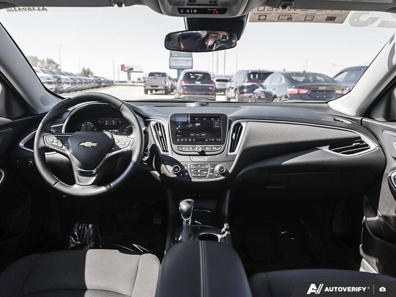 chevrolet Malibu 2023 - 27