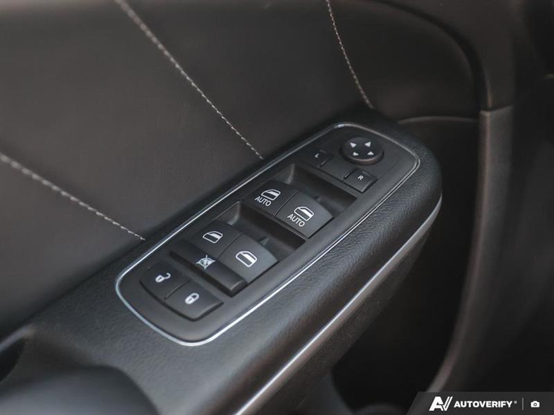 dodge Charger 2023 - 12