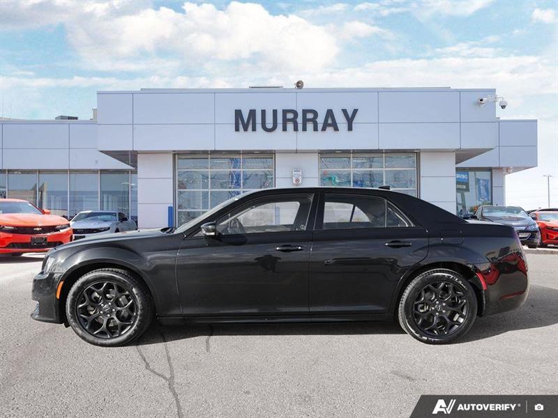 chrysler 300 2023 - 4