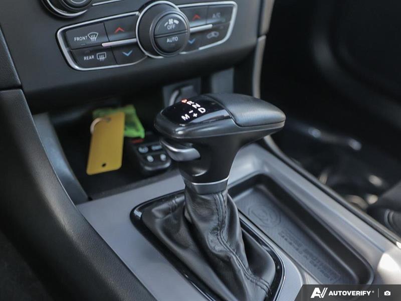 dodge Charger 2023 - 14