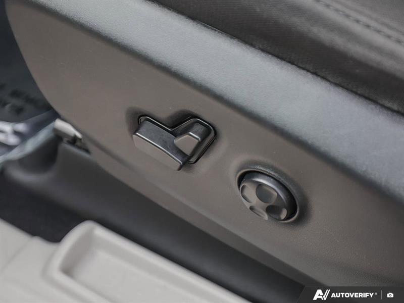 chrysler Grand Caravan 2024 - 28