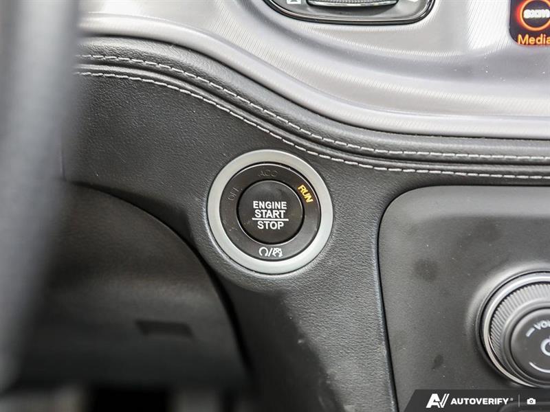 dodge Charger 2023 - 15