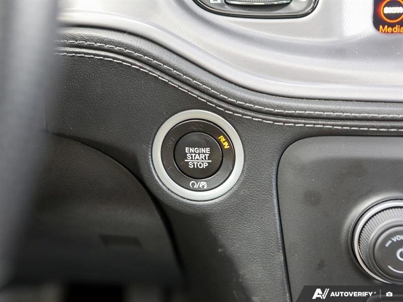 dodge Charger 2023 - 15