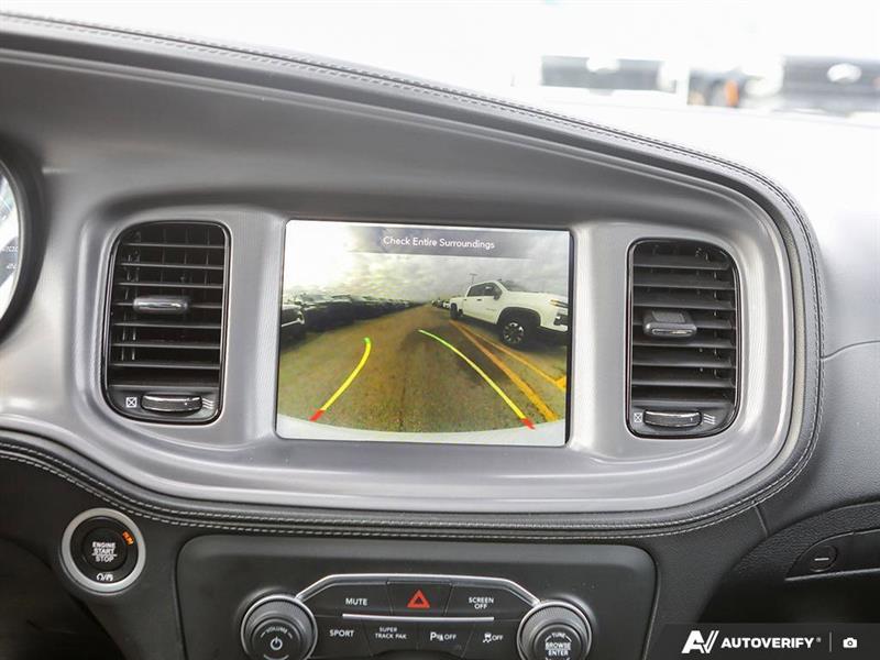 dodge Charger 2023 - 17