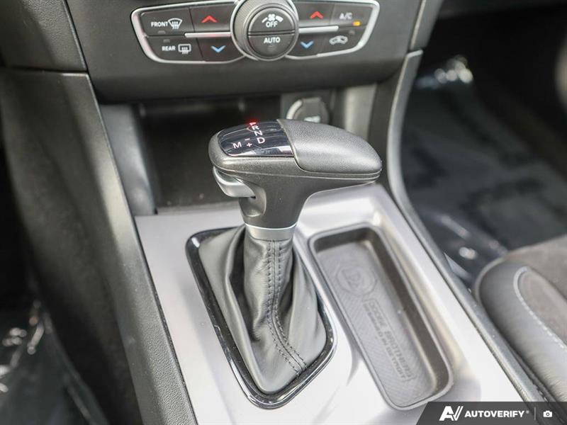 dodge Charger 2023 - 18