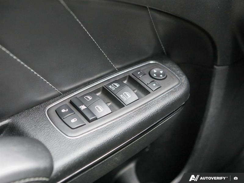 dodge Charger 2023 - 11