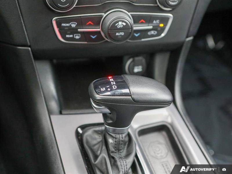 dodge Charger 2023 - 18