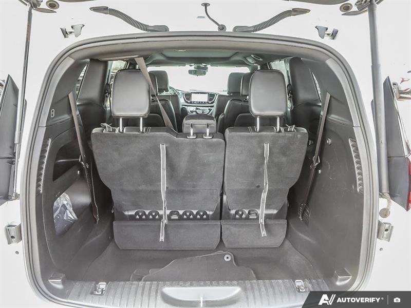 chrysler Pacifica 2023 - 24