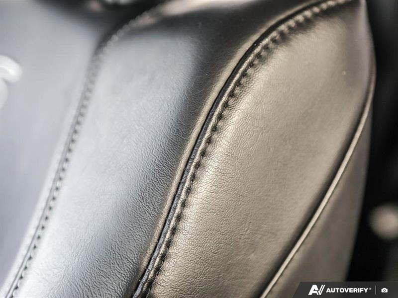 chrysler Pacifica 2023 - 26