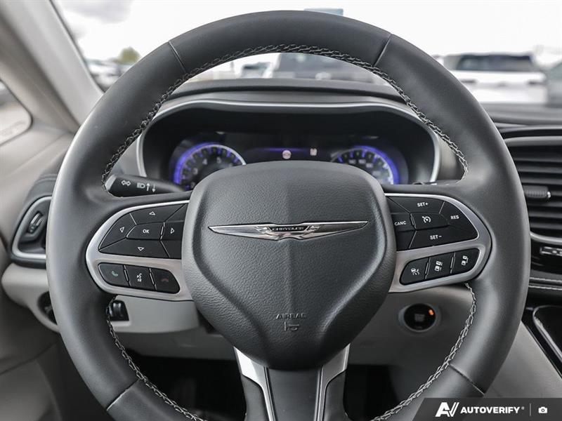 chrysler Pacifica 2023 - 8